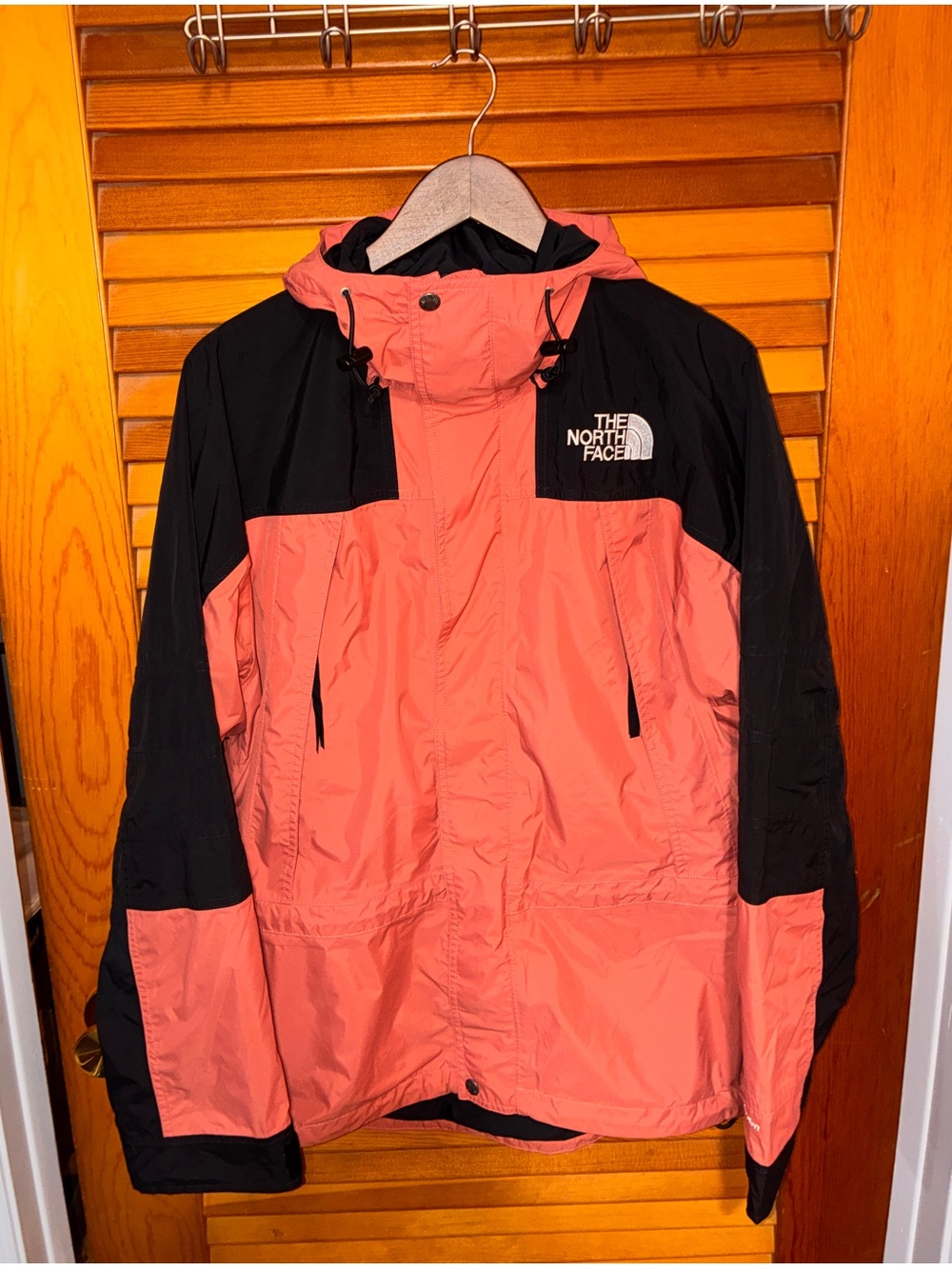 North Face Men’s K2RM DryVent Hooded Rain Jacket Colorblock Shell- size small
